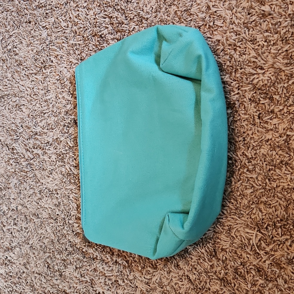Urban Skin Rx Cosmetic Bag - Picture 2 of 5